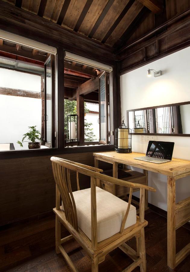 Lijiang Cheriton Hotel Exterior foto